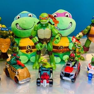 Teenage Mutant Ninja Turtles’ (12)Beanie Babies/Action Figures&DiecastCollection